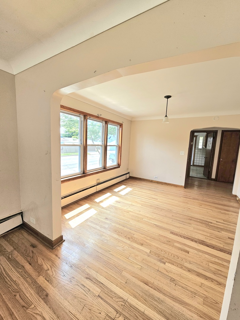 12727618 Property Photo 6