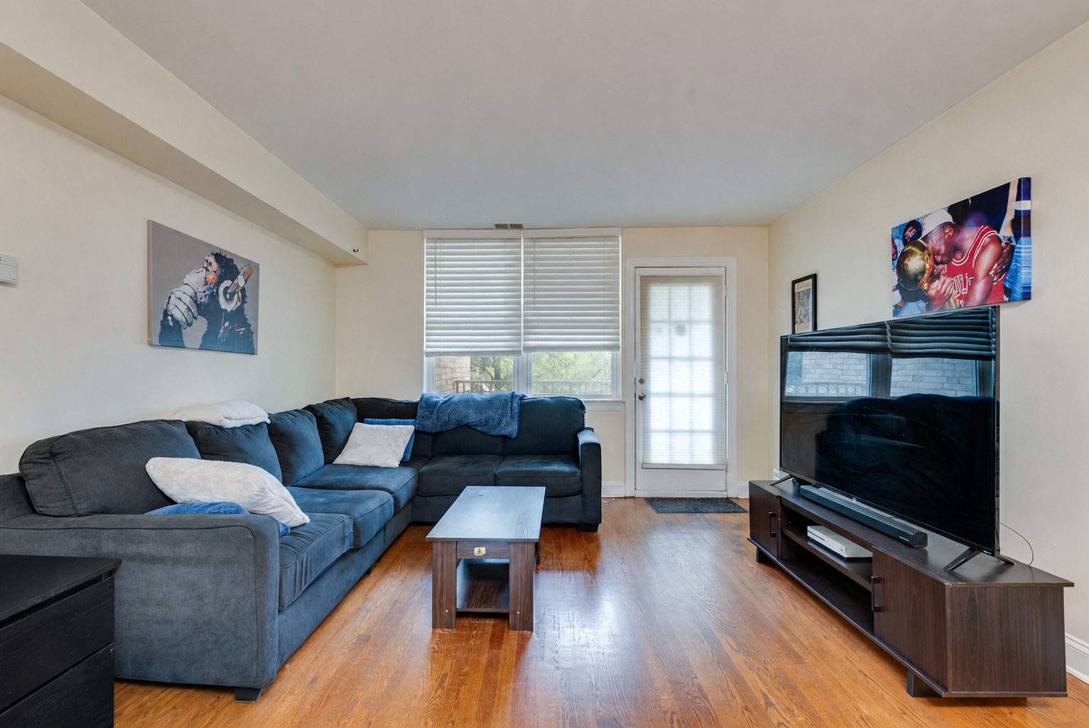 2501 W Touhy Avenue 203 Property Photo 2