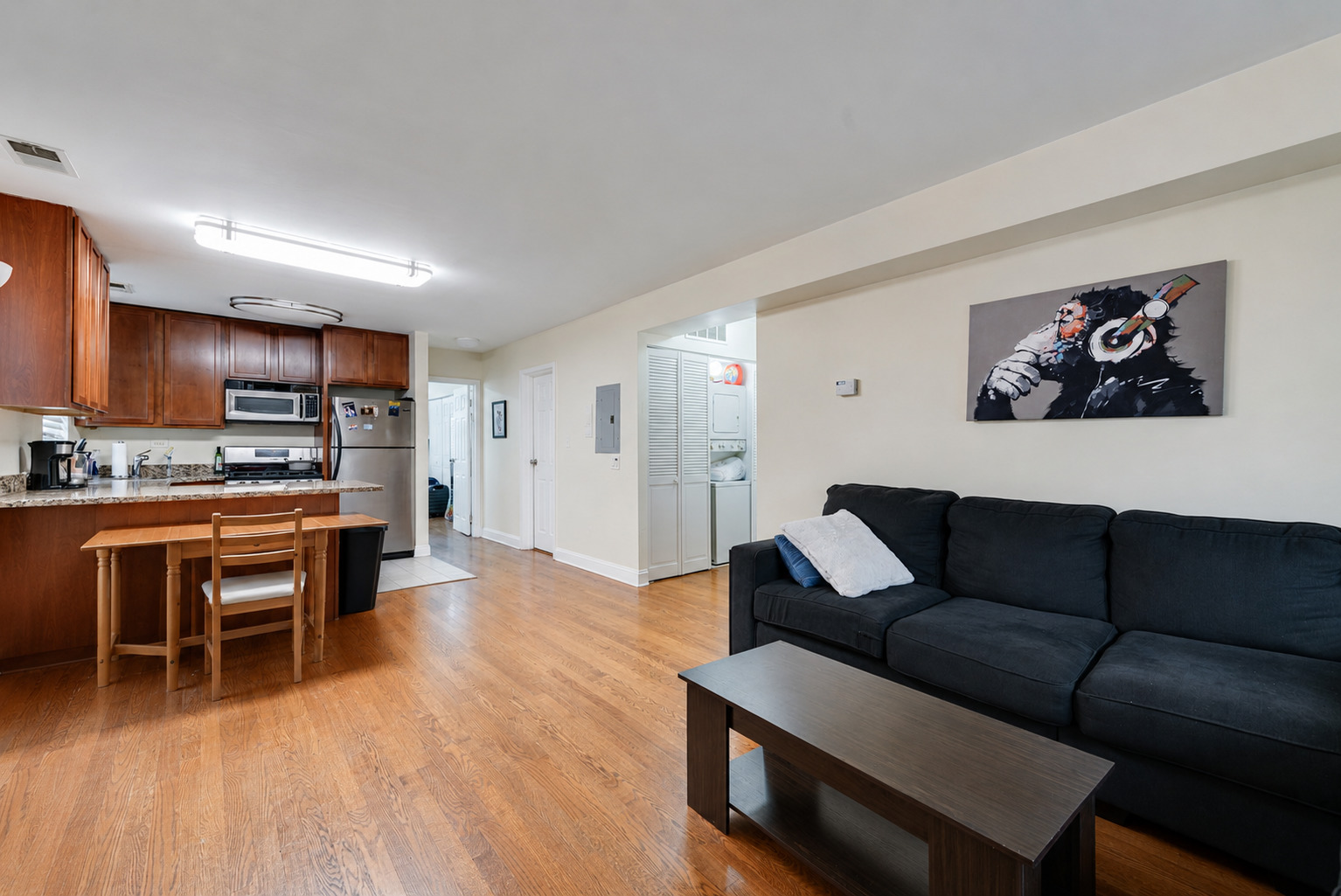 2501 W Touhy Avenue 203 Property Photo 4