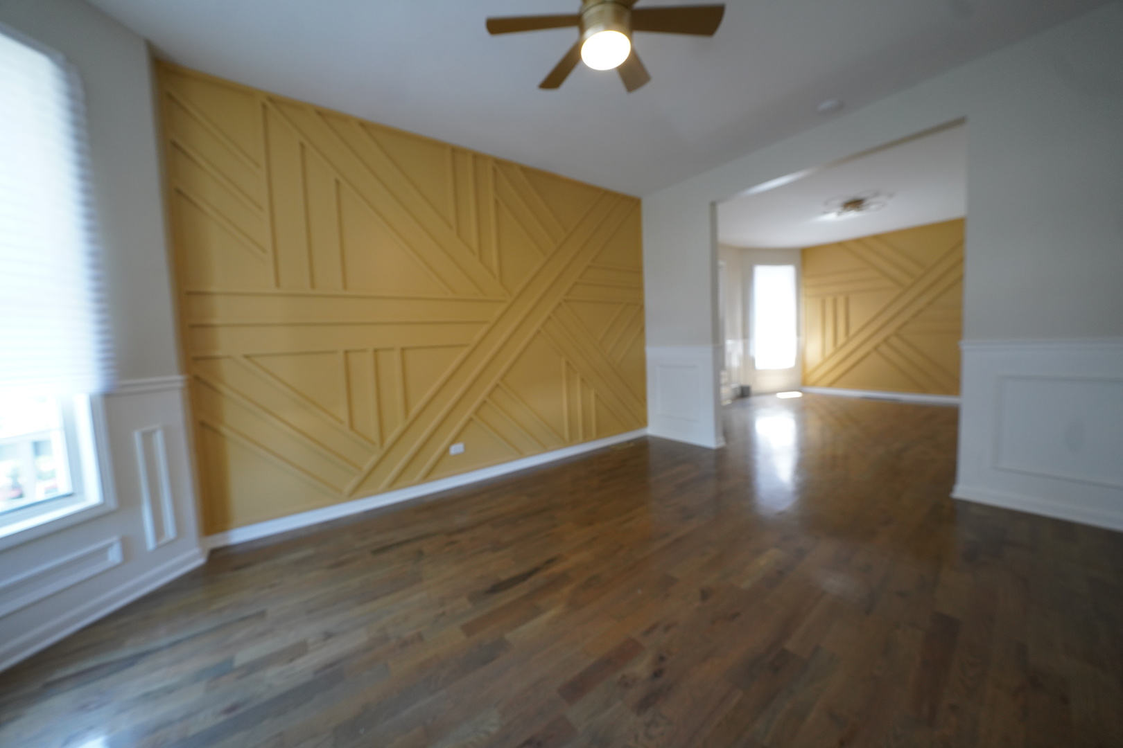6940 S Bishop Street Property Photo 2