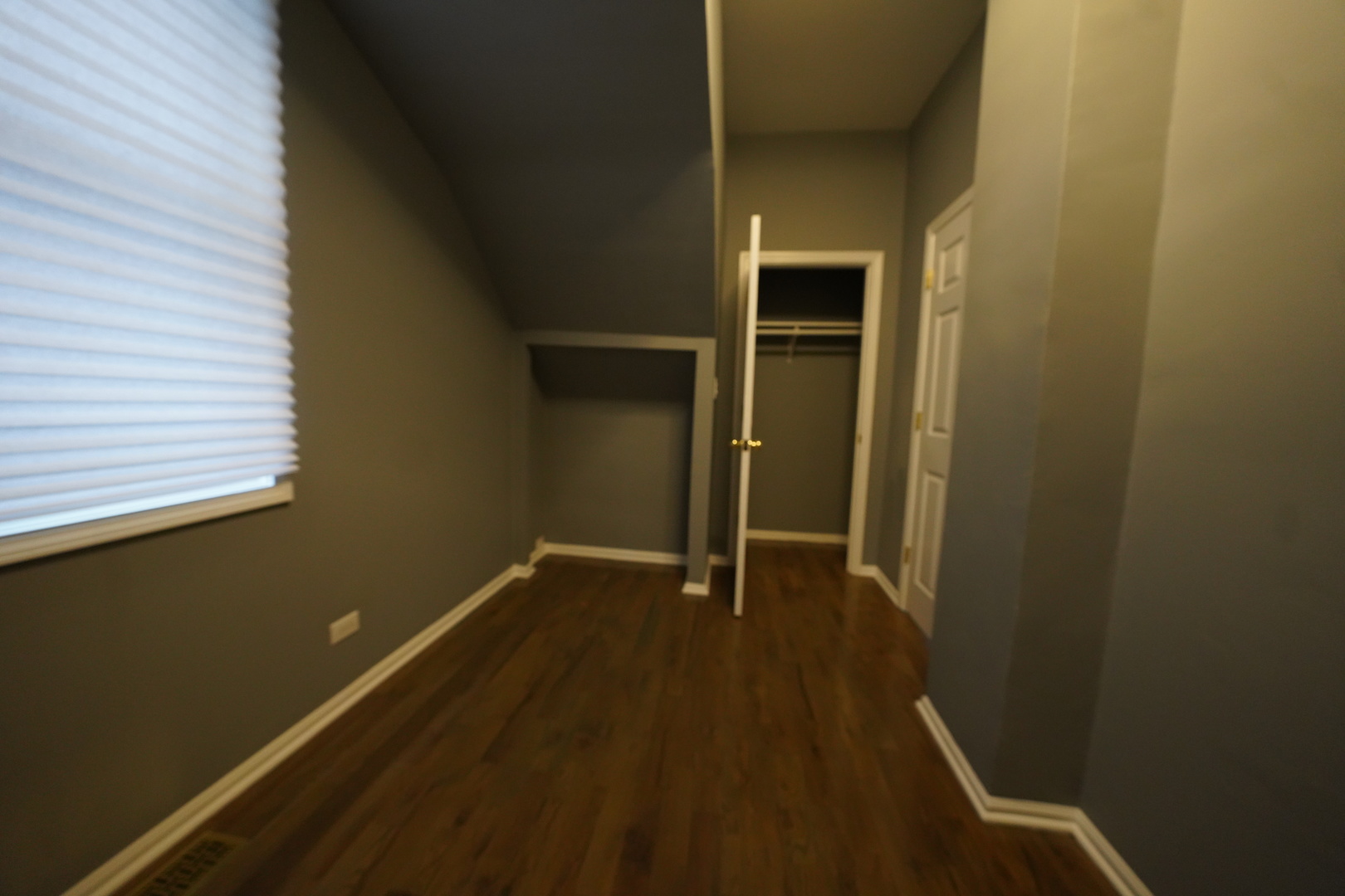 6940 S Bishop Street Property Photo 8