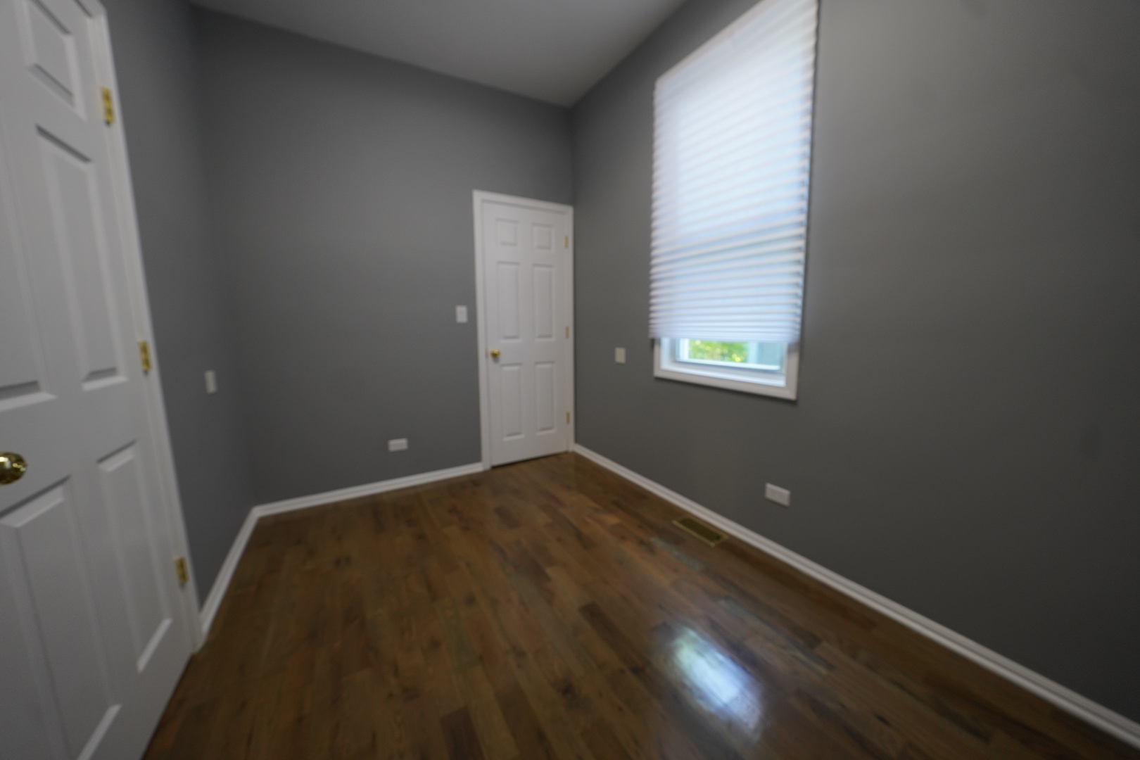 6940 S Bishop Street Property Photo 9