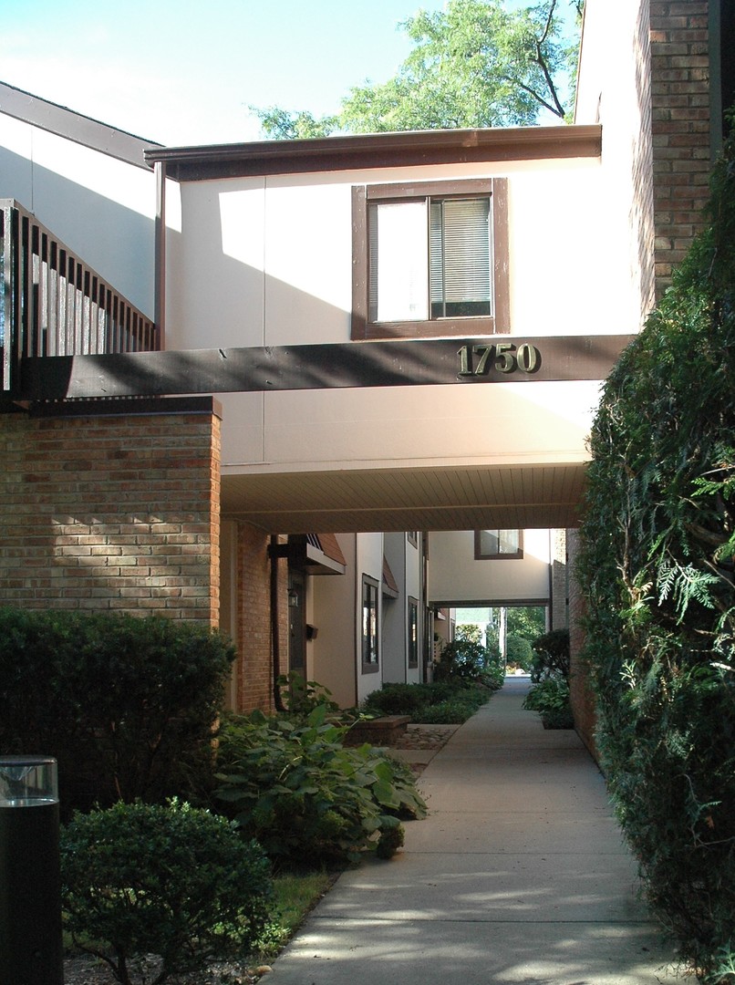 1750 Henley Street 25 Property Photo 1