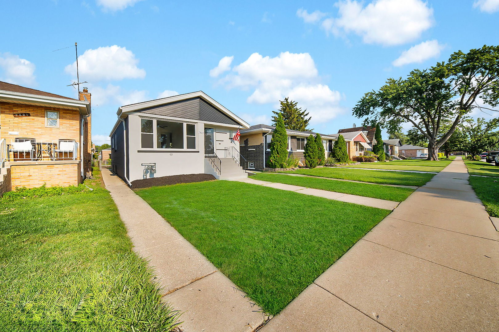 7823 Moody Avenue Property Photo 4