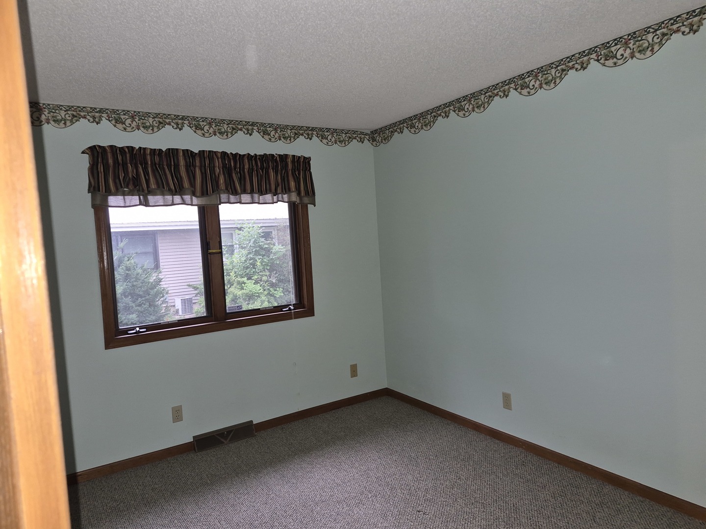 830 Lake Summerset Road Property Photo 12