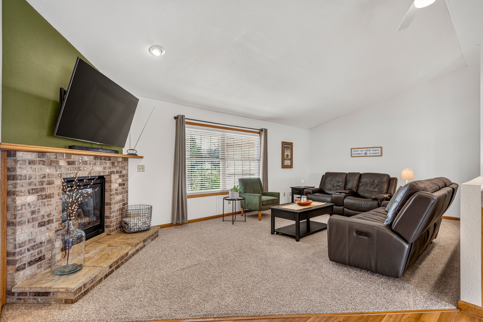 310 Robert Drive Property Photo 12