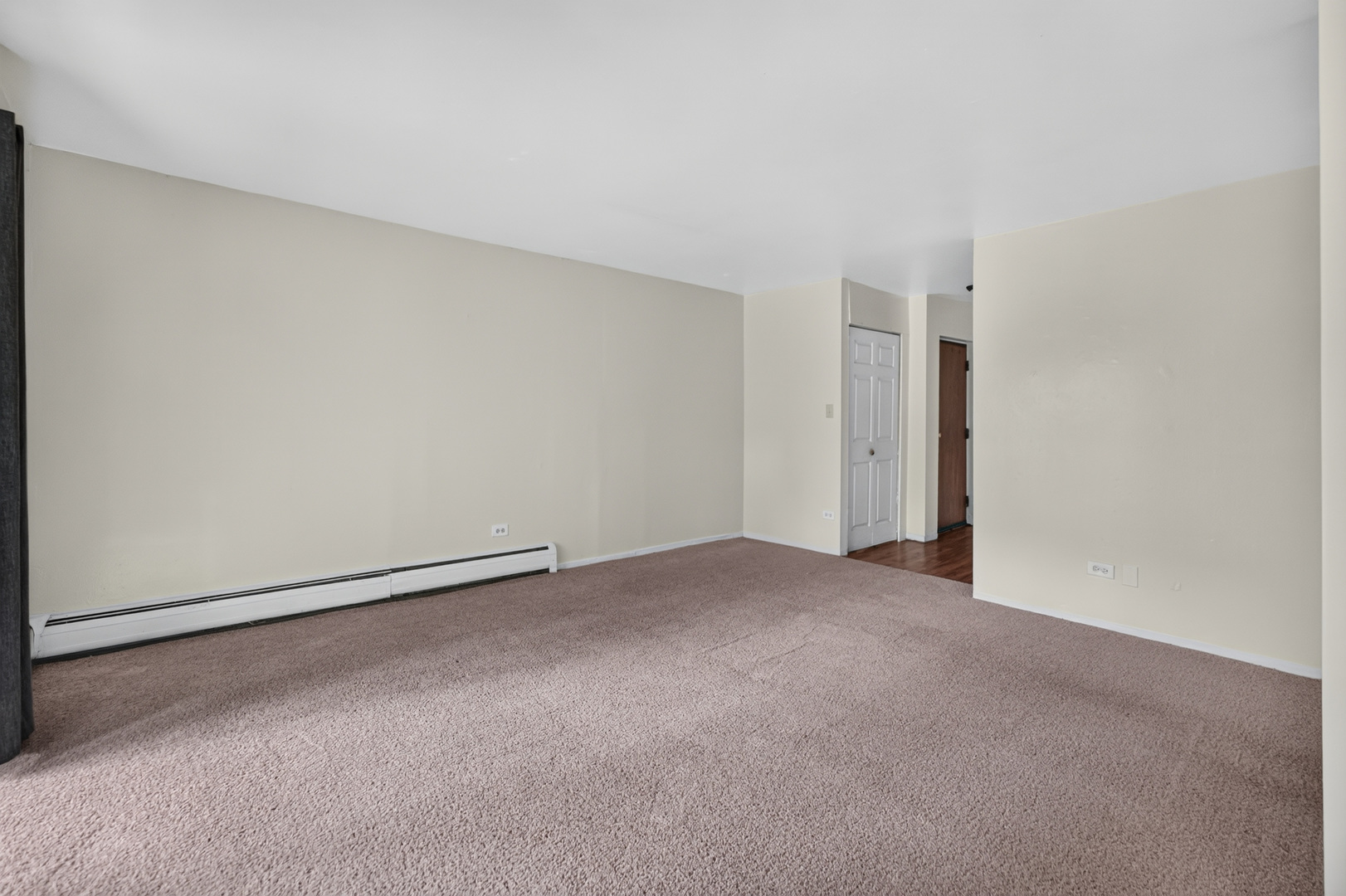 824 W College Boulevard 201 Property Photo 4