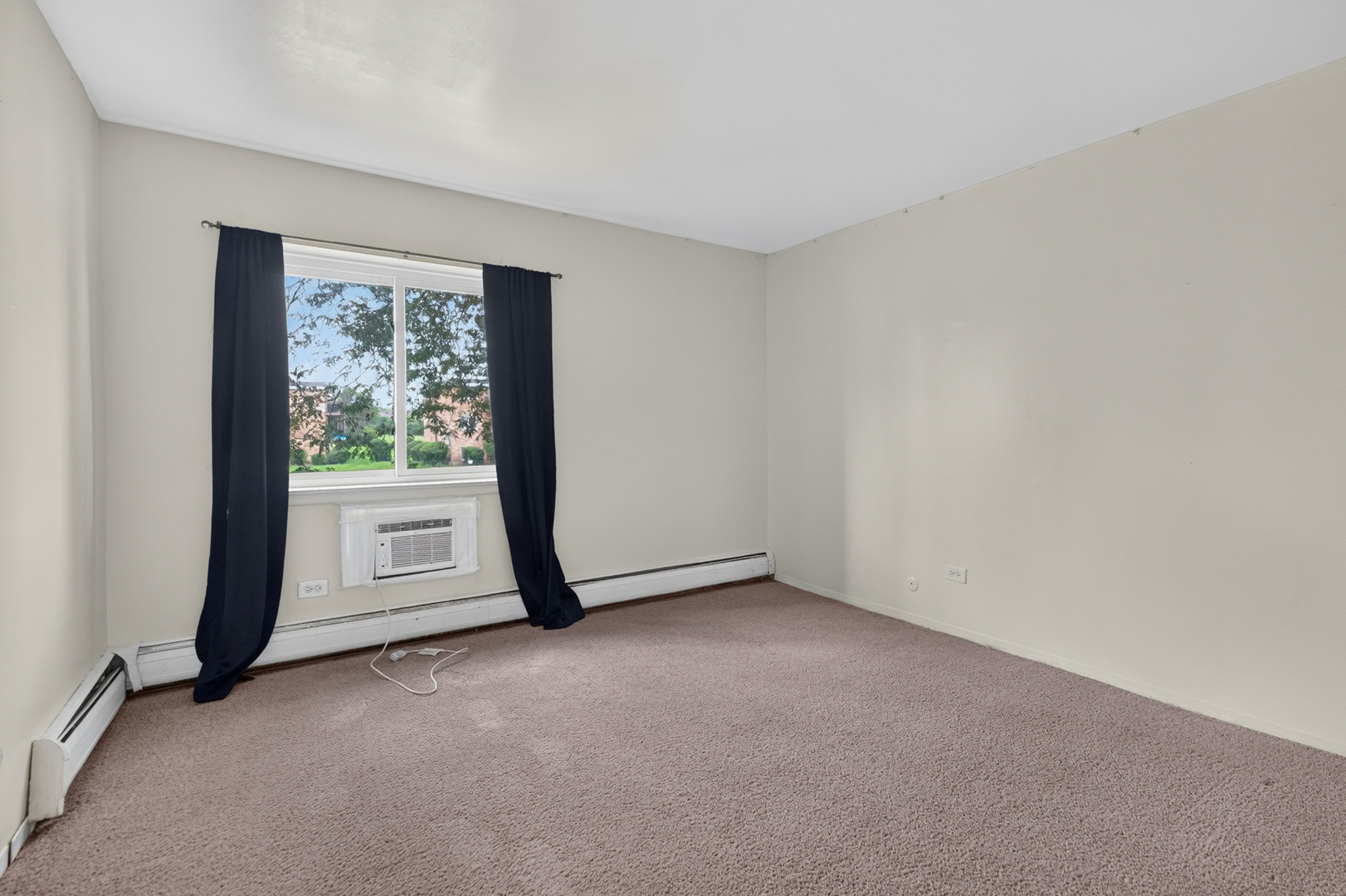 824 W College Boulevard 201 Property Photo 9