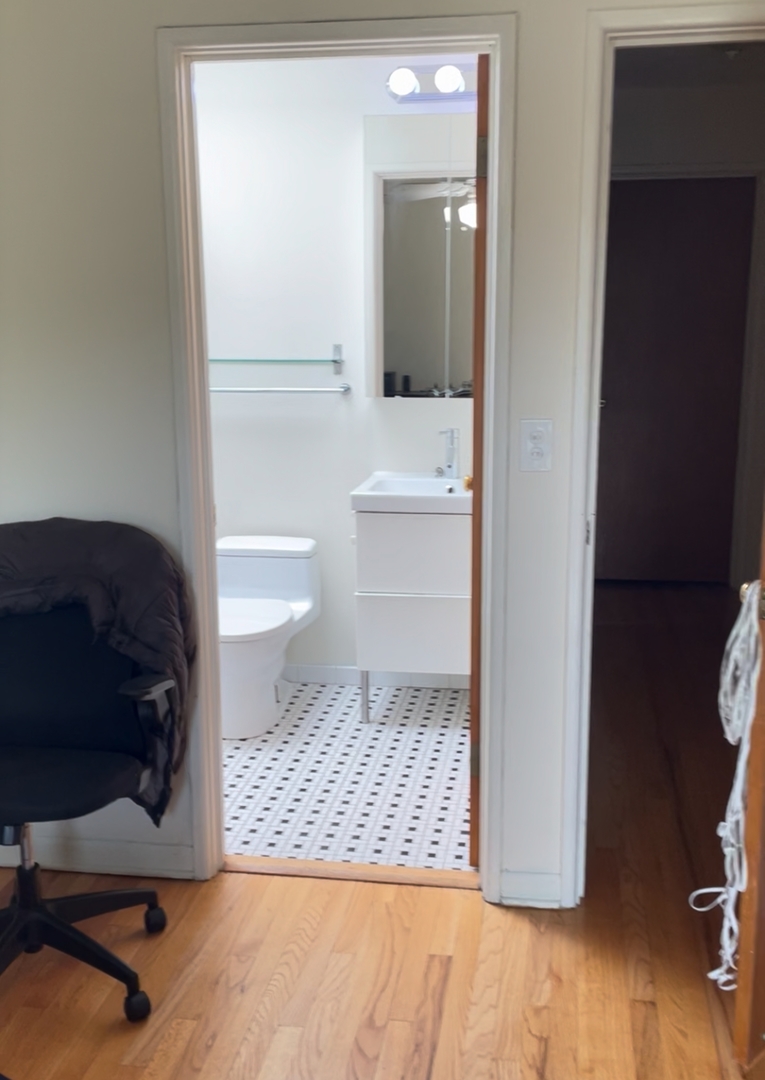 1326 Chicago Avenue 502 Property Photo 12