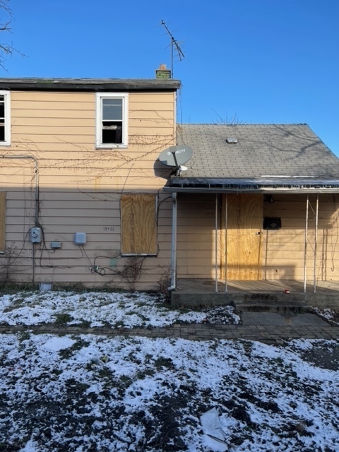 15032 Winchester Avenue Property Photo 3
