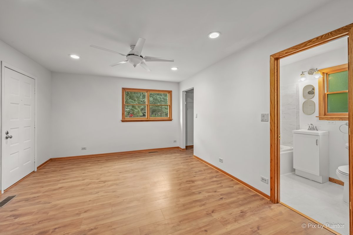 36897 N Nathan Hale Drive Property Photo 14
