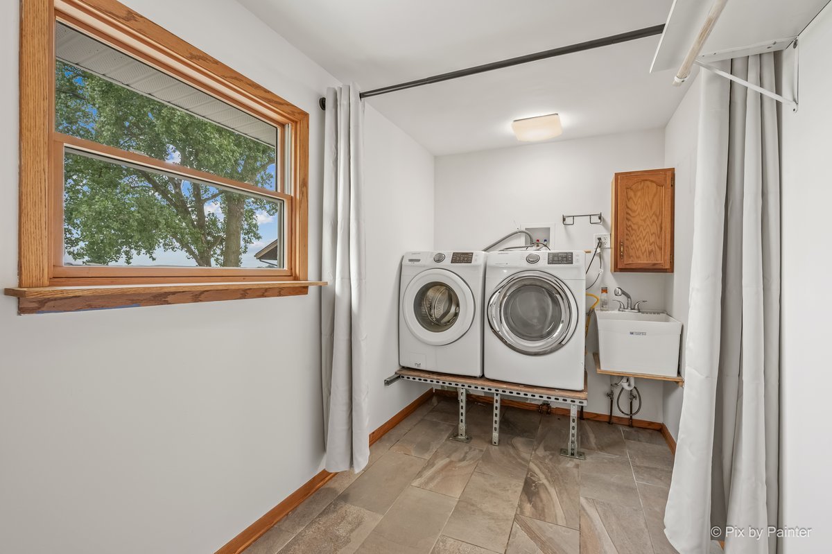 36897 N Nathan Hale Drive Property Photo 23