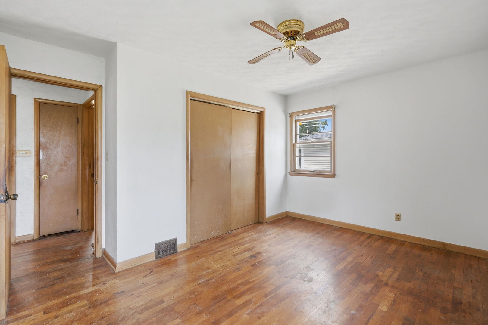332 32nd Avenue Property Photo 17