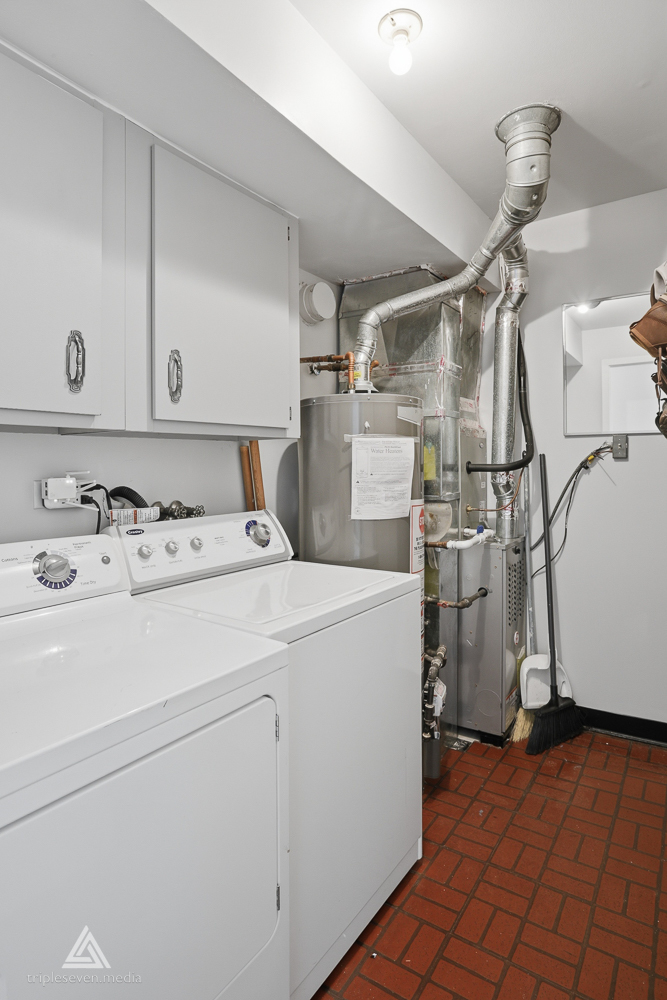 9609 Austin Avenue W3 Property Photo 19