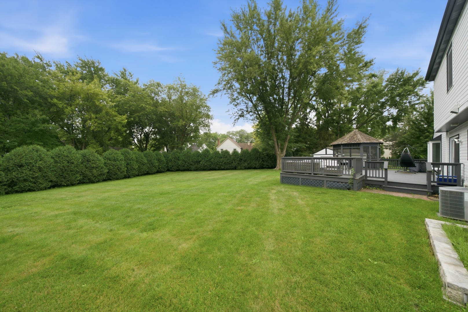 740 Thompson Boulevard Property Photo 27