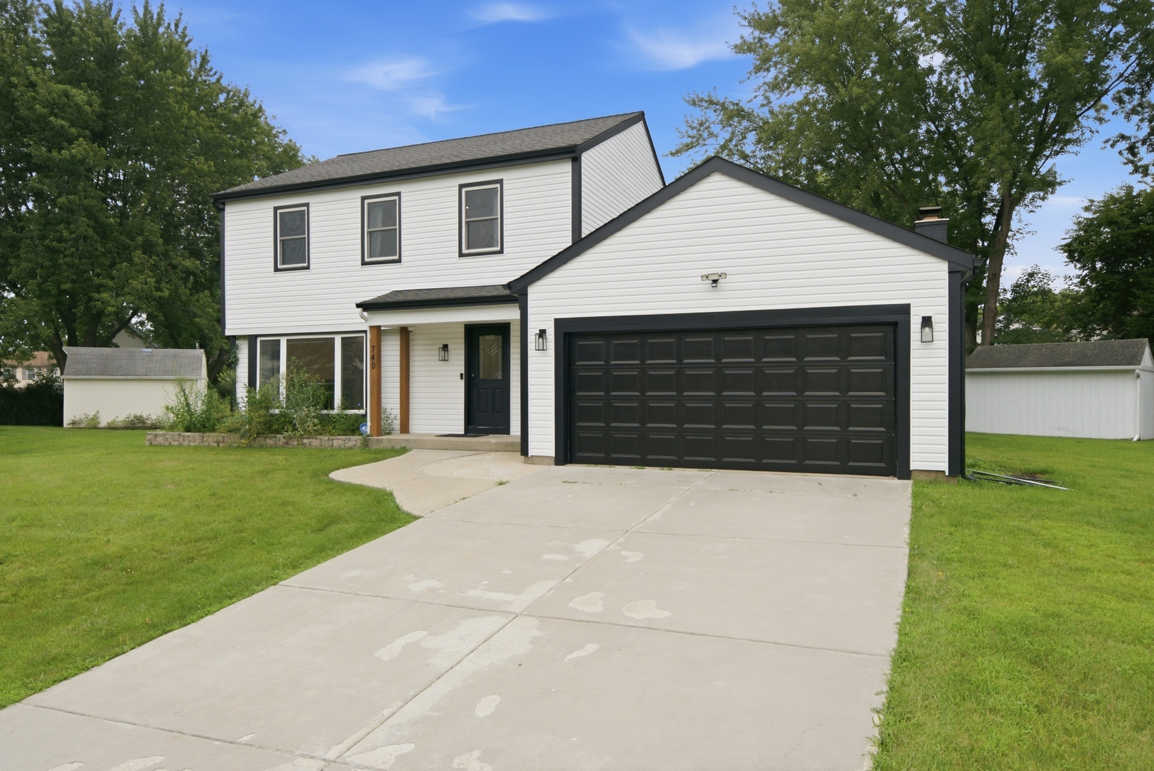 740 Thompson Boulevard Property Photo 32
