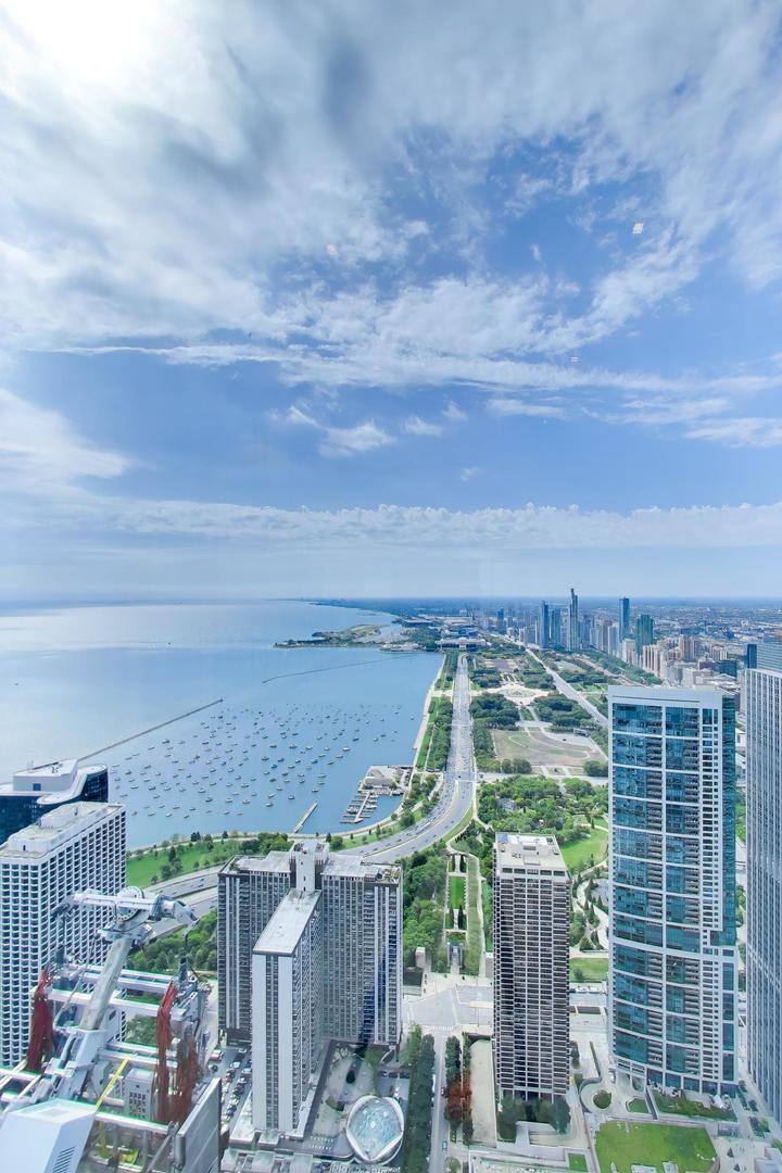363 E Wacker Drive 7301 Property Photo 18