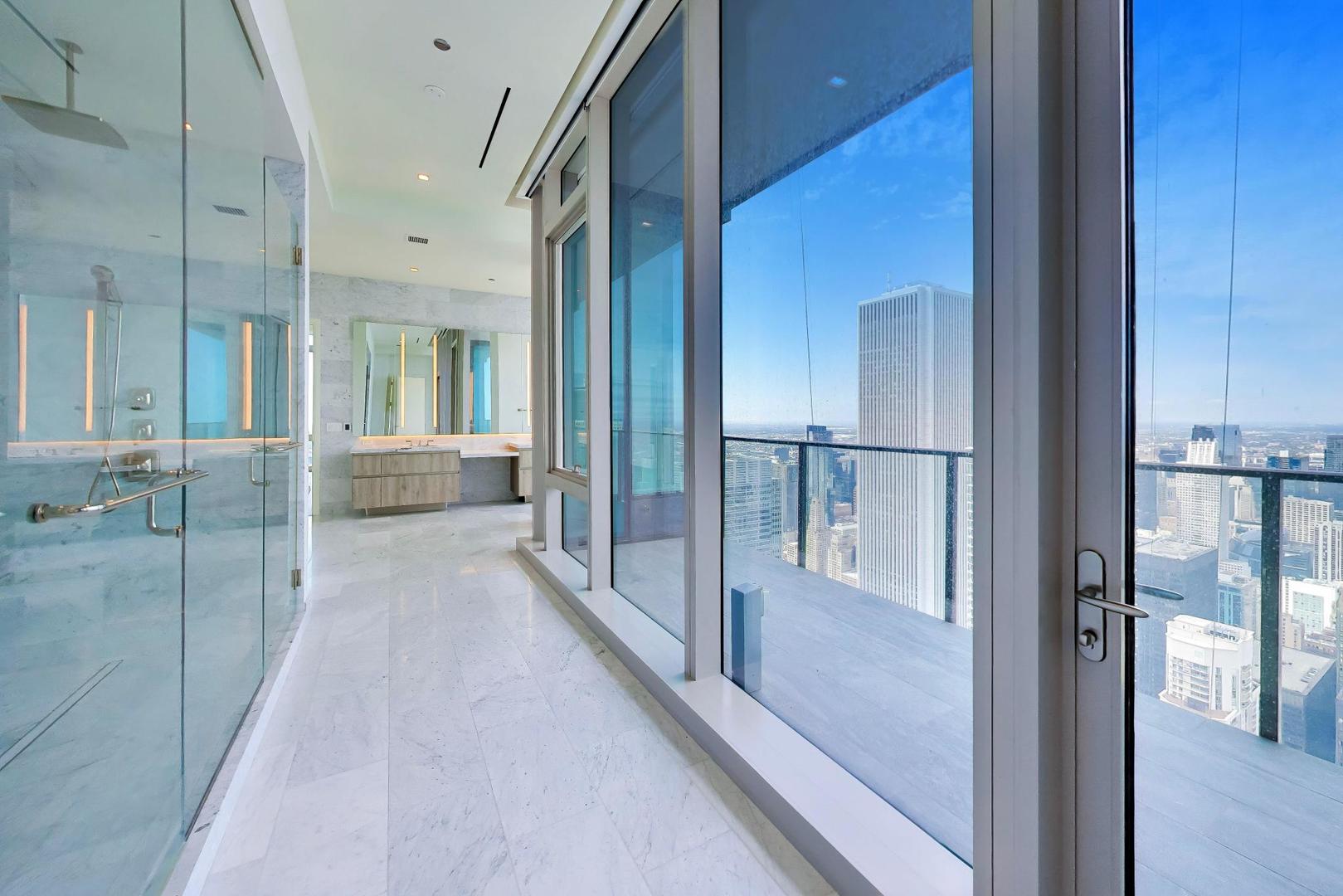 363 E Wacker Drive 7301 Property Photo 27