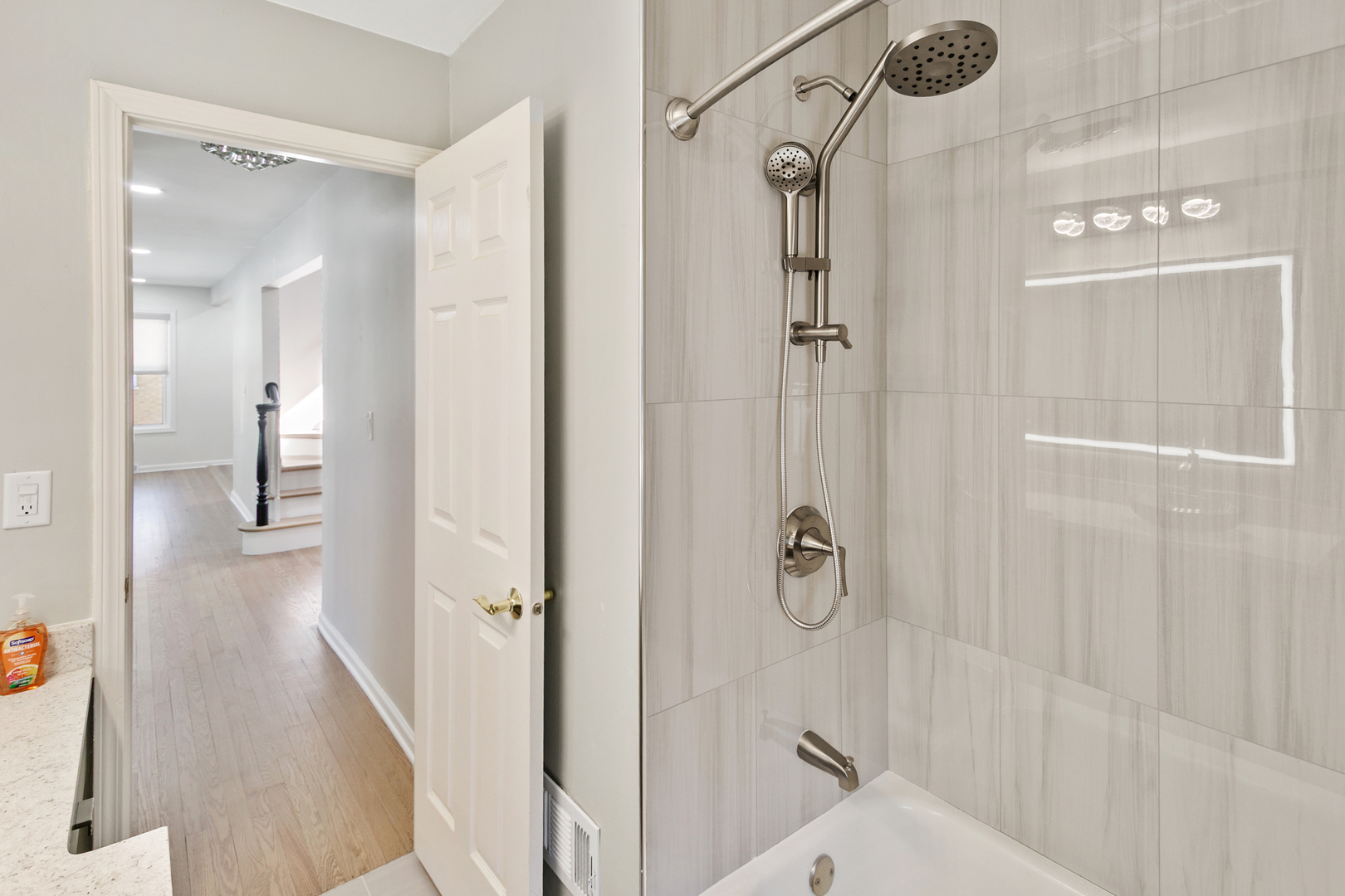 3n425 Howard Avenue Property Photo 32