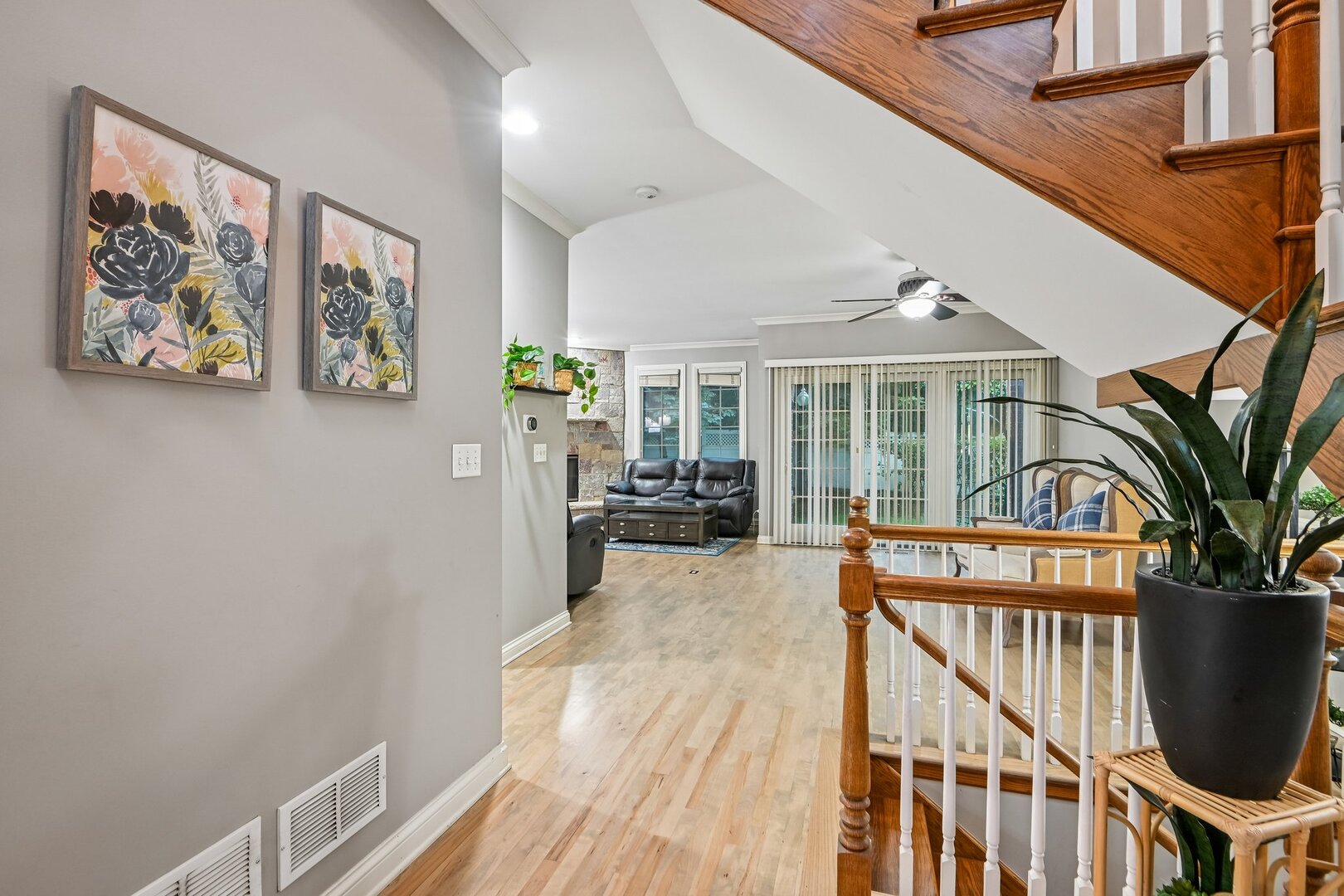 343 Arbor Glen Boulevard Property Photo 2
