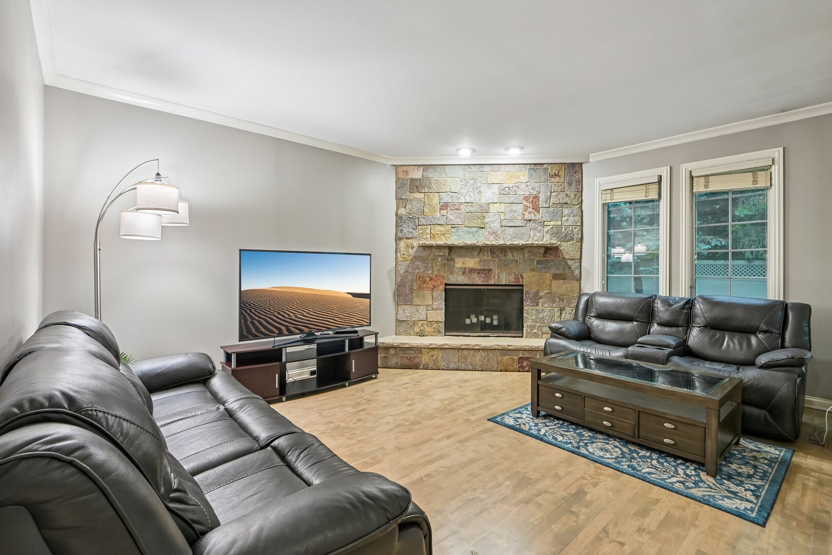 343 Arbor Glen Boulevard Property Photo 6