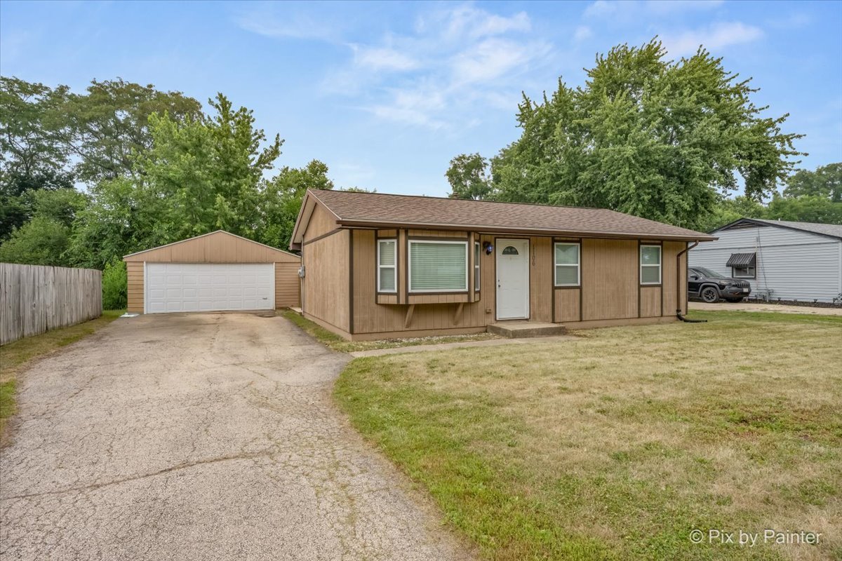 1106 Emerald Lane Property Photo 1