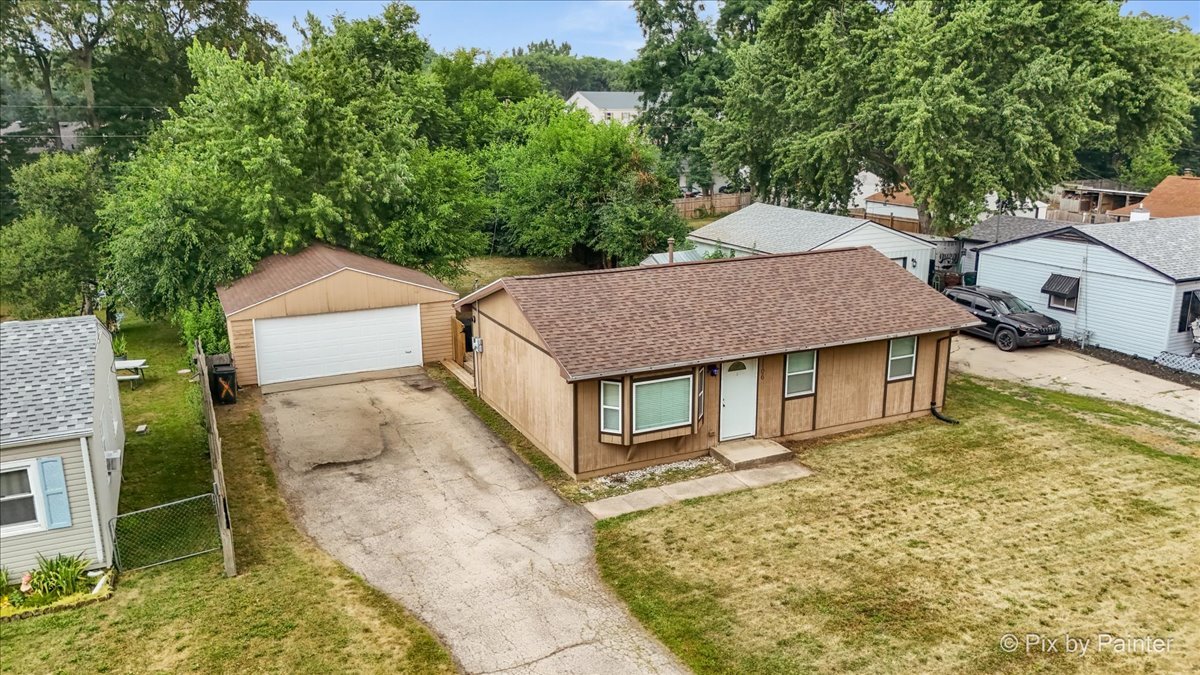 1106 Emerald Lane Property Photo 3