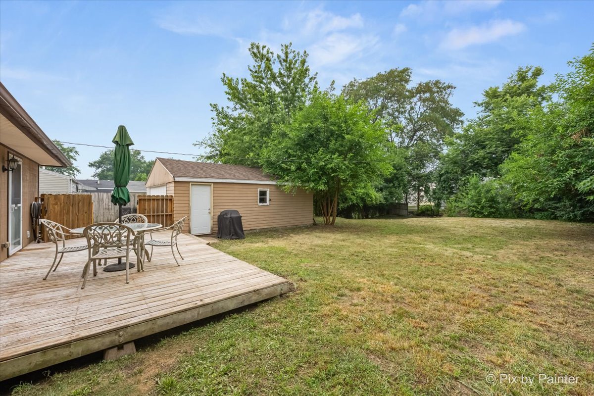 1106 Emerald Lane Property Photo 4