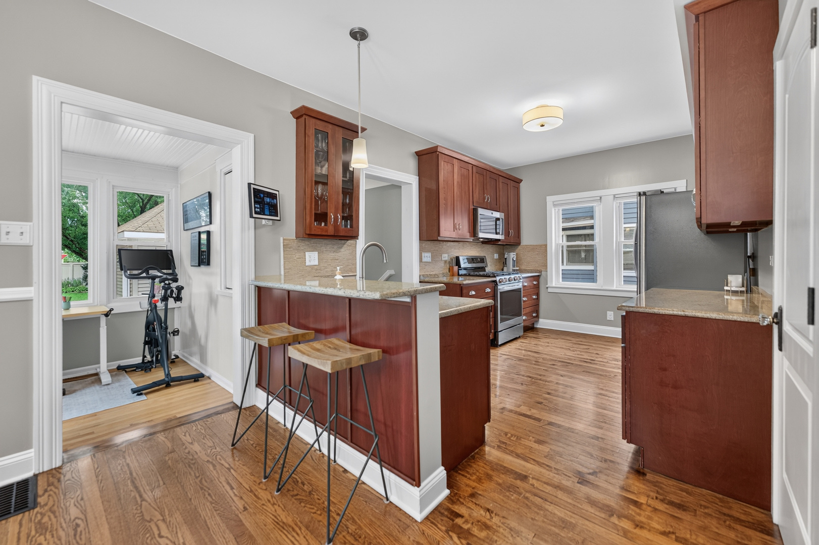 324 N Myrtle Avenue Property Photo 16