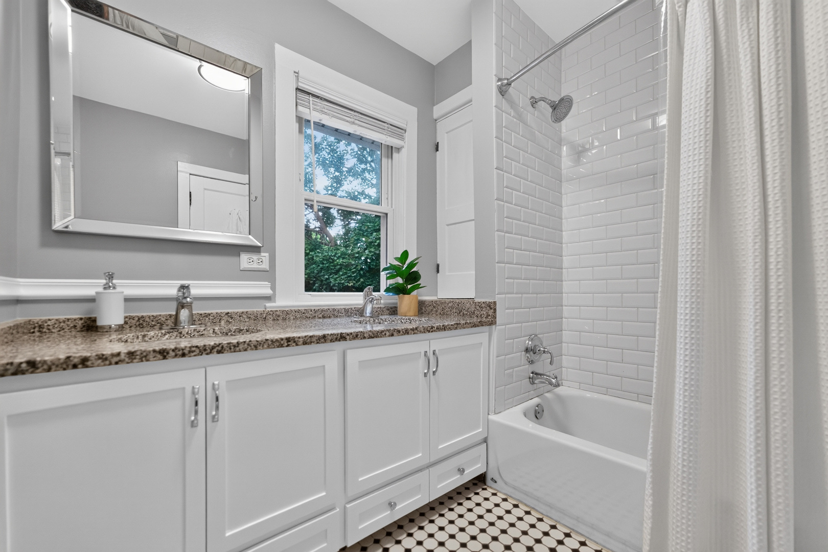 324 N Myrtle Avenue Property Photo 32