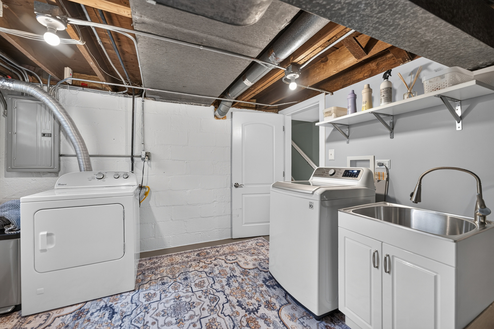 324 N Myrtle Avenue Property Photo 37