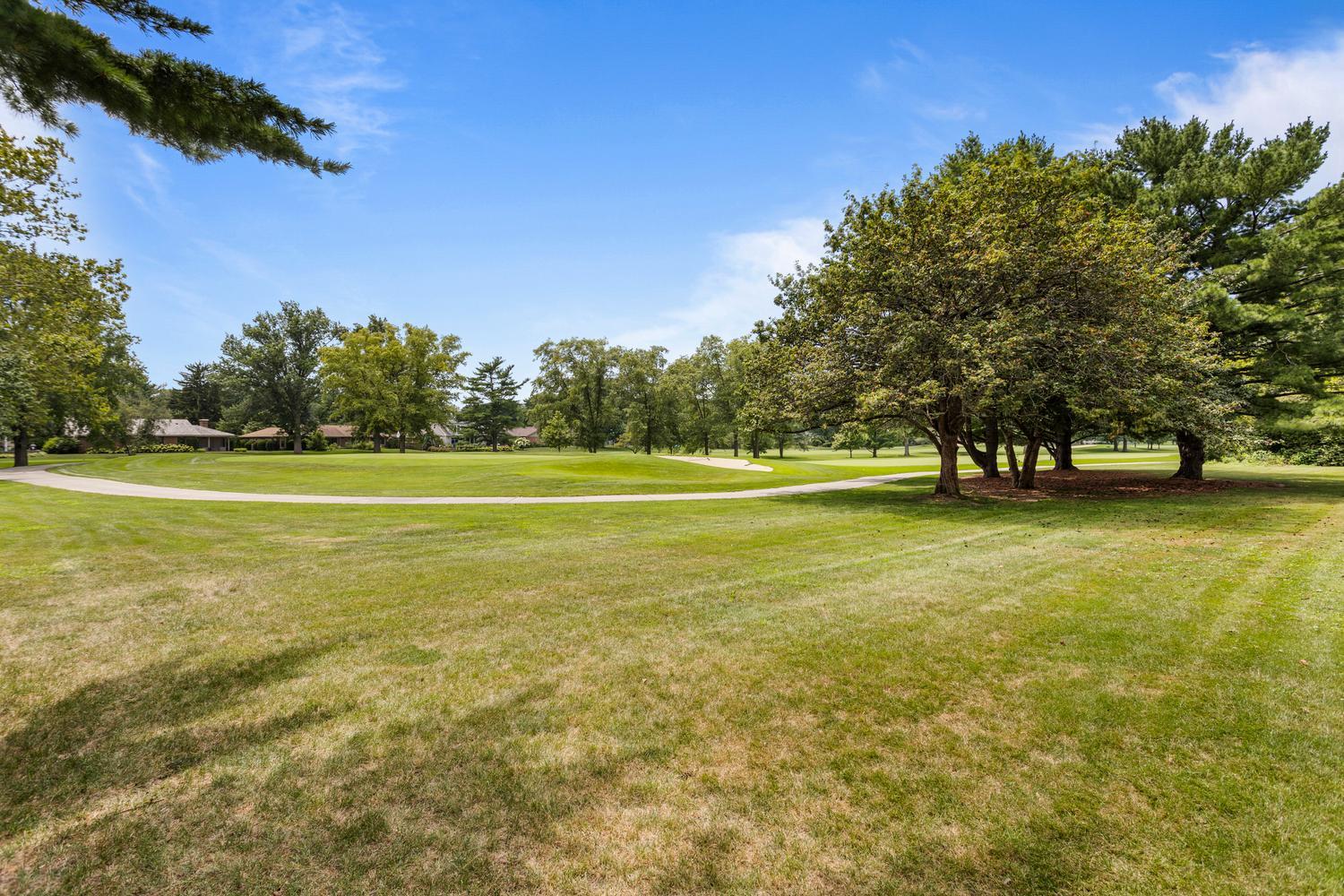 4 Fields Property Photo 33
