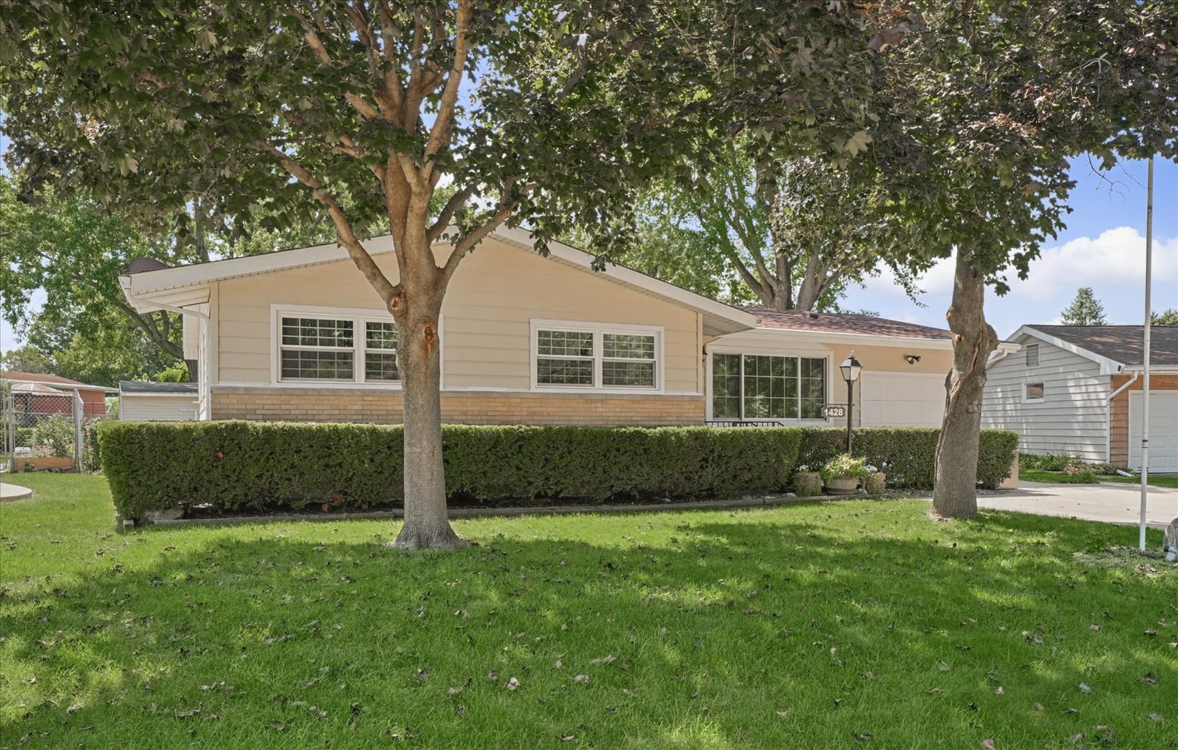 1428 Gleason Drive Property Photo 1