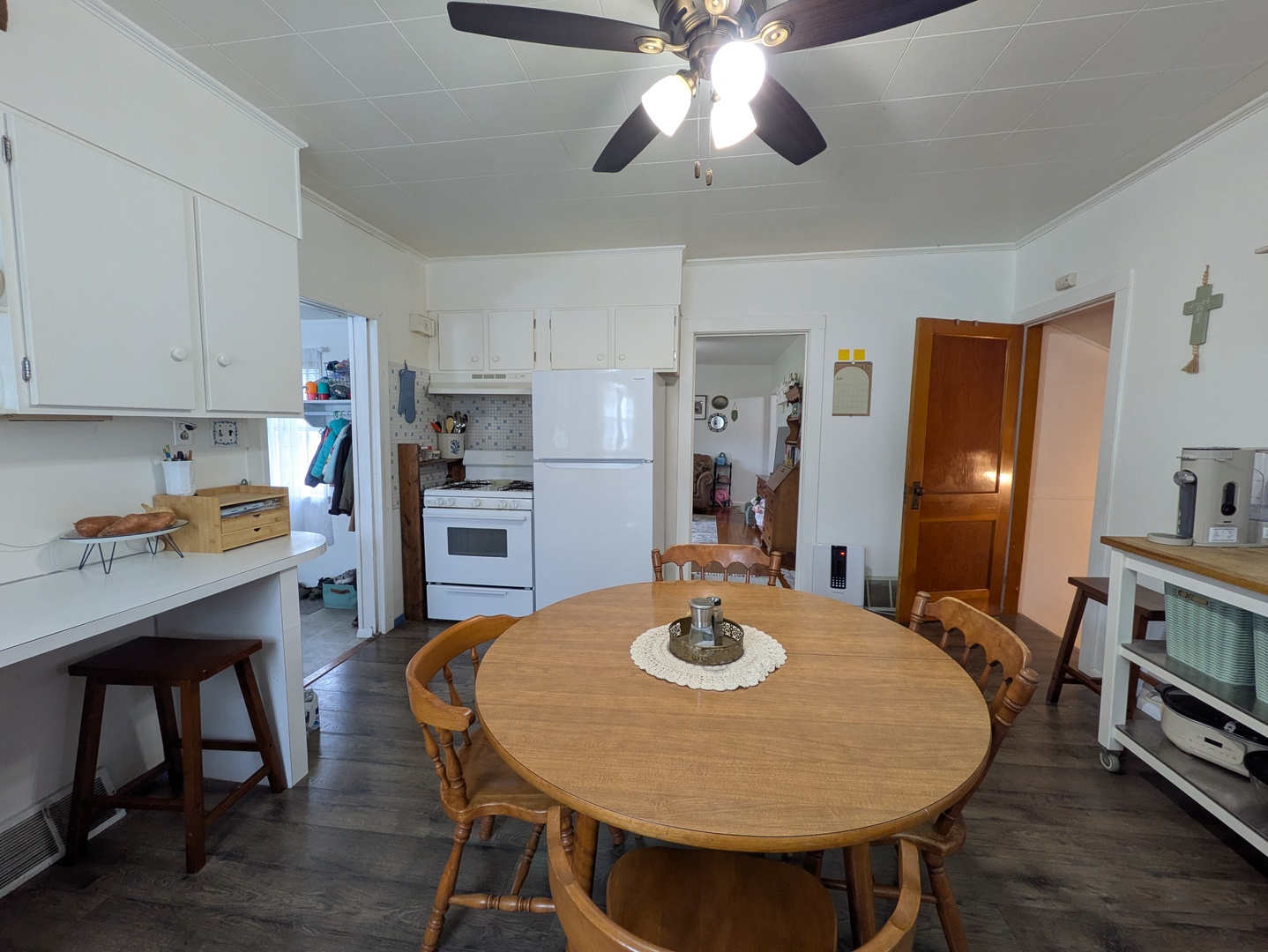 919 Johnson Street Property Photo 6