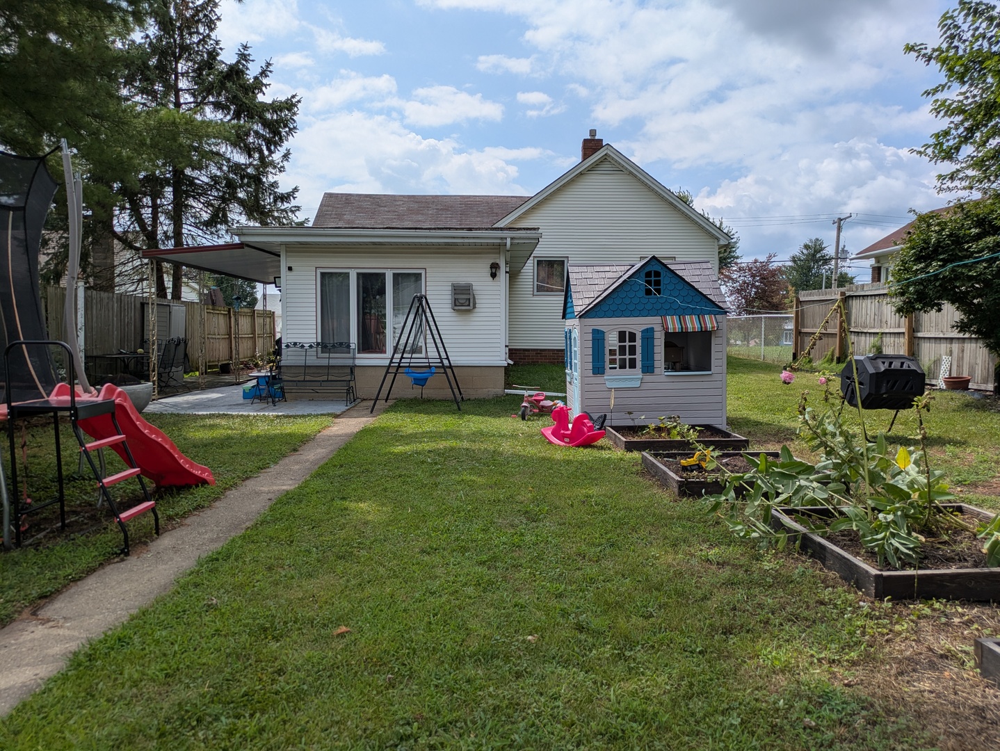919 Johnson Street Property Photo 17