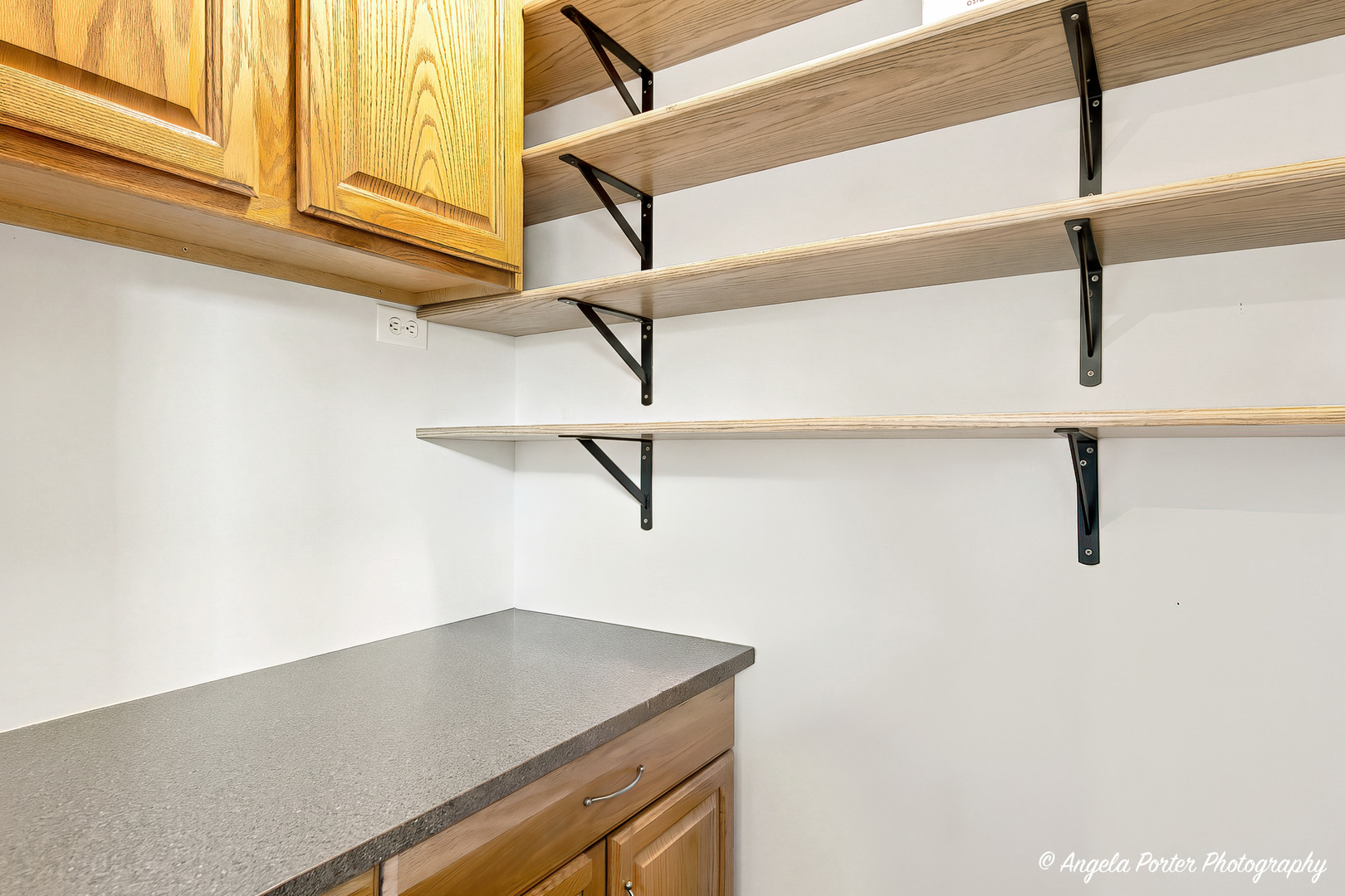 62 E Grand Avenue B Property Photo 14