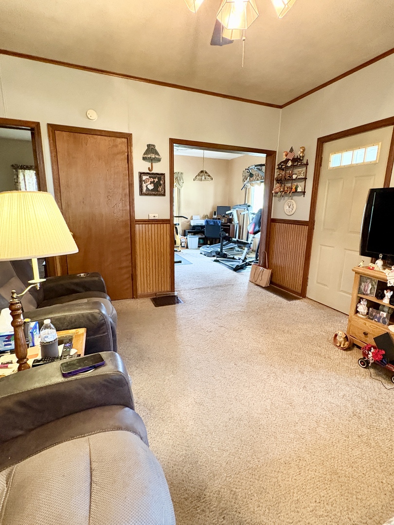 431 W Main Street Property Photo 14