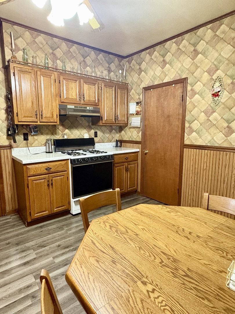 431 W Main Street Property Photo 18