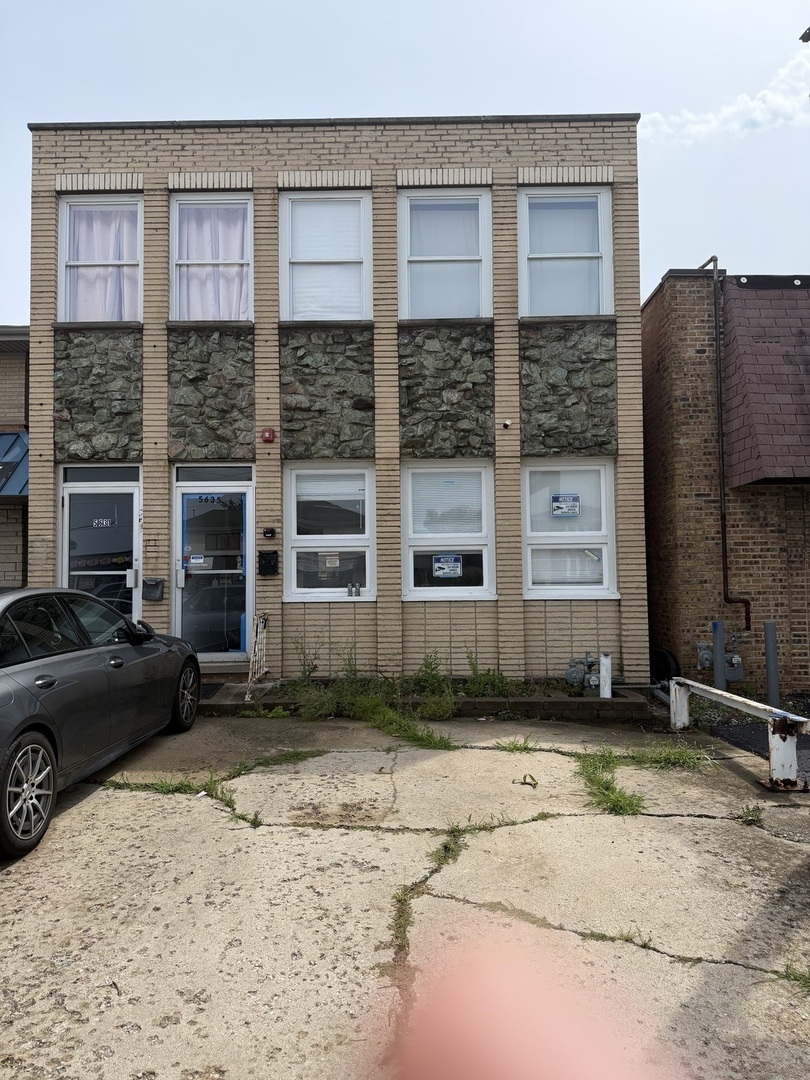 5635 W 79th Street Property Photo 1