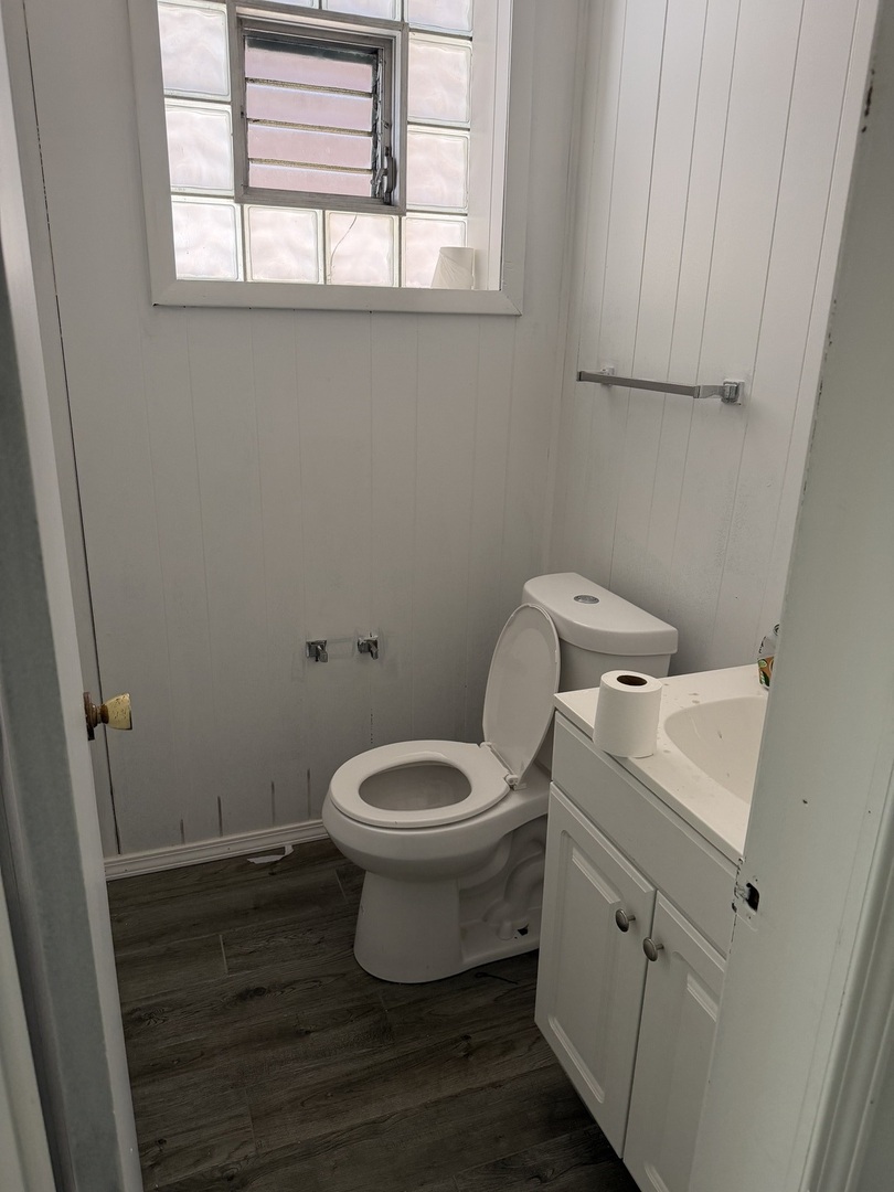 5635 W 79th Street Property Photo 13