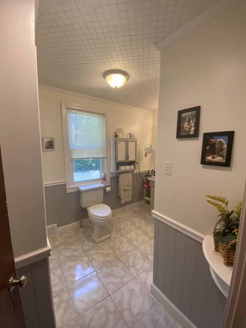 142 School Street Property Photo 16