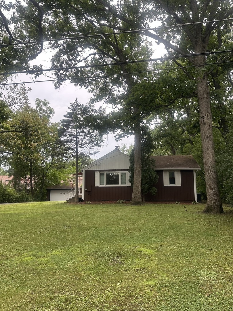 142 School Street Property Photo 27