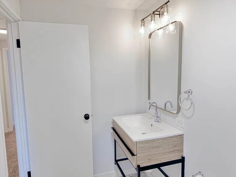 3303 Charlemagne Avenue Property Photo 12