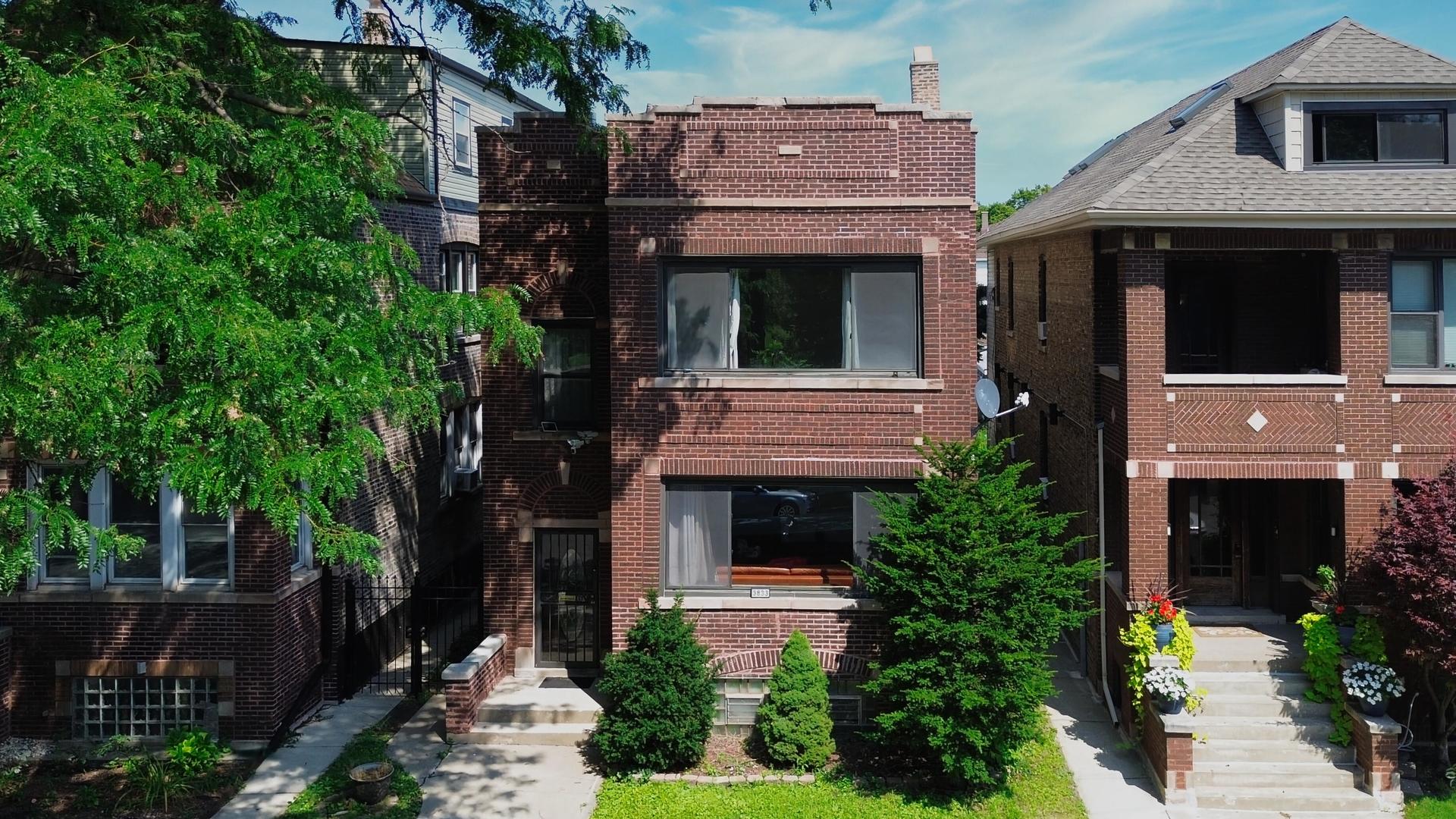 3833 S Damen Avenue Property Photo 1