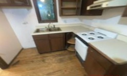 105 W Willow Road Property Photo 8