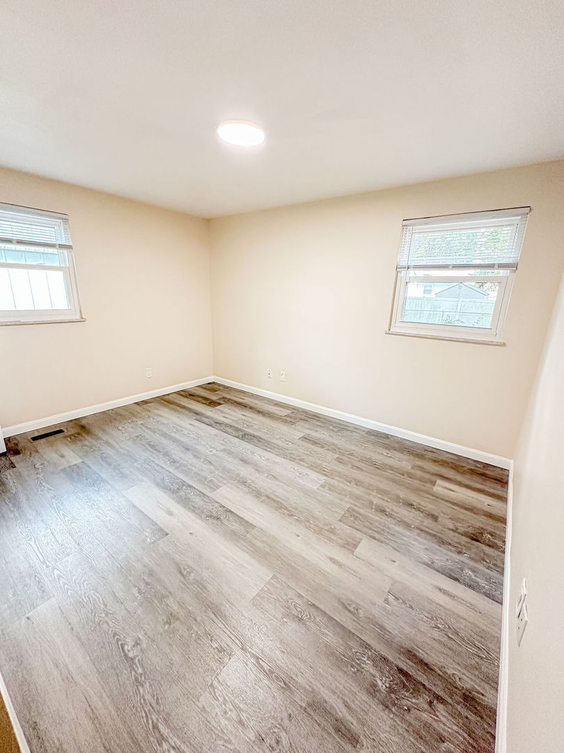 810 Fairoaks Drive Property Photo 13