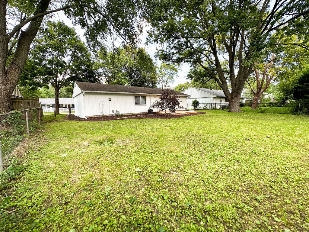 810 Fairoaks Drive Property Photo 23