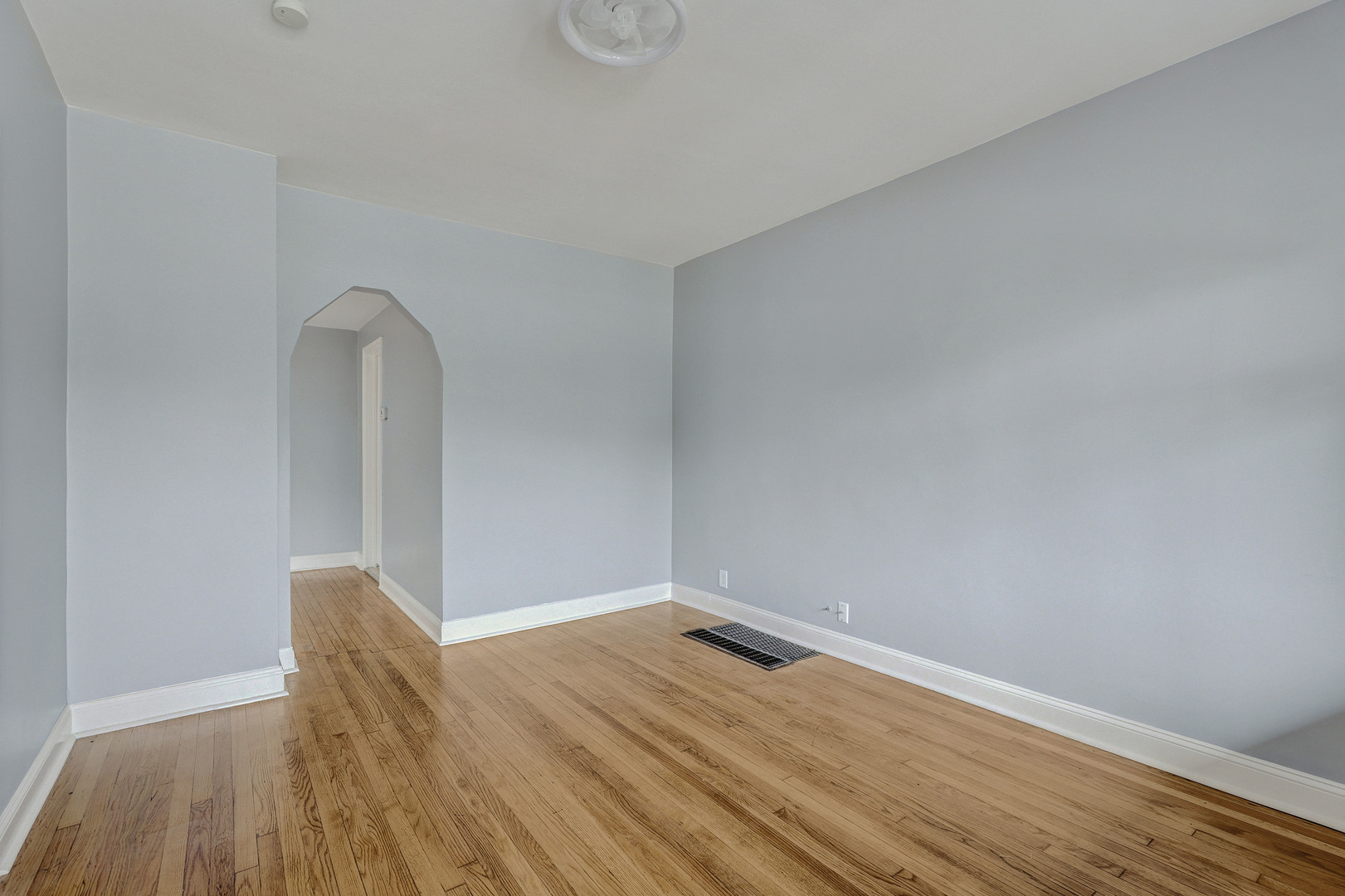 306 E 118th Street Property Photo 11