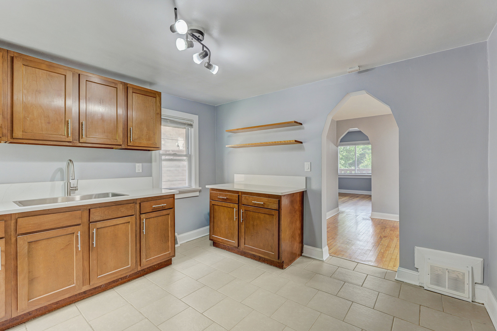 306 E 118th Street Property Photo 19