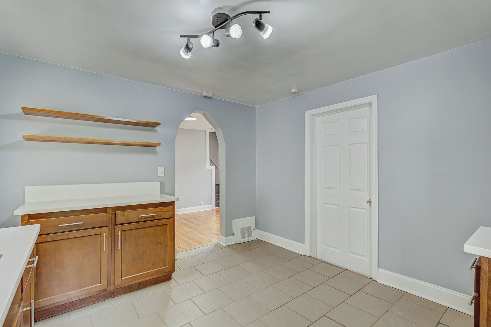 306 E 118th Street Property Photo 20